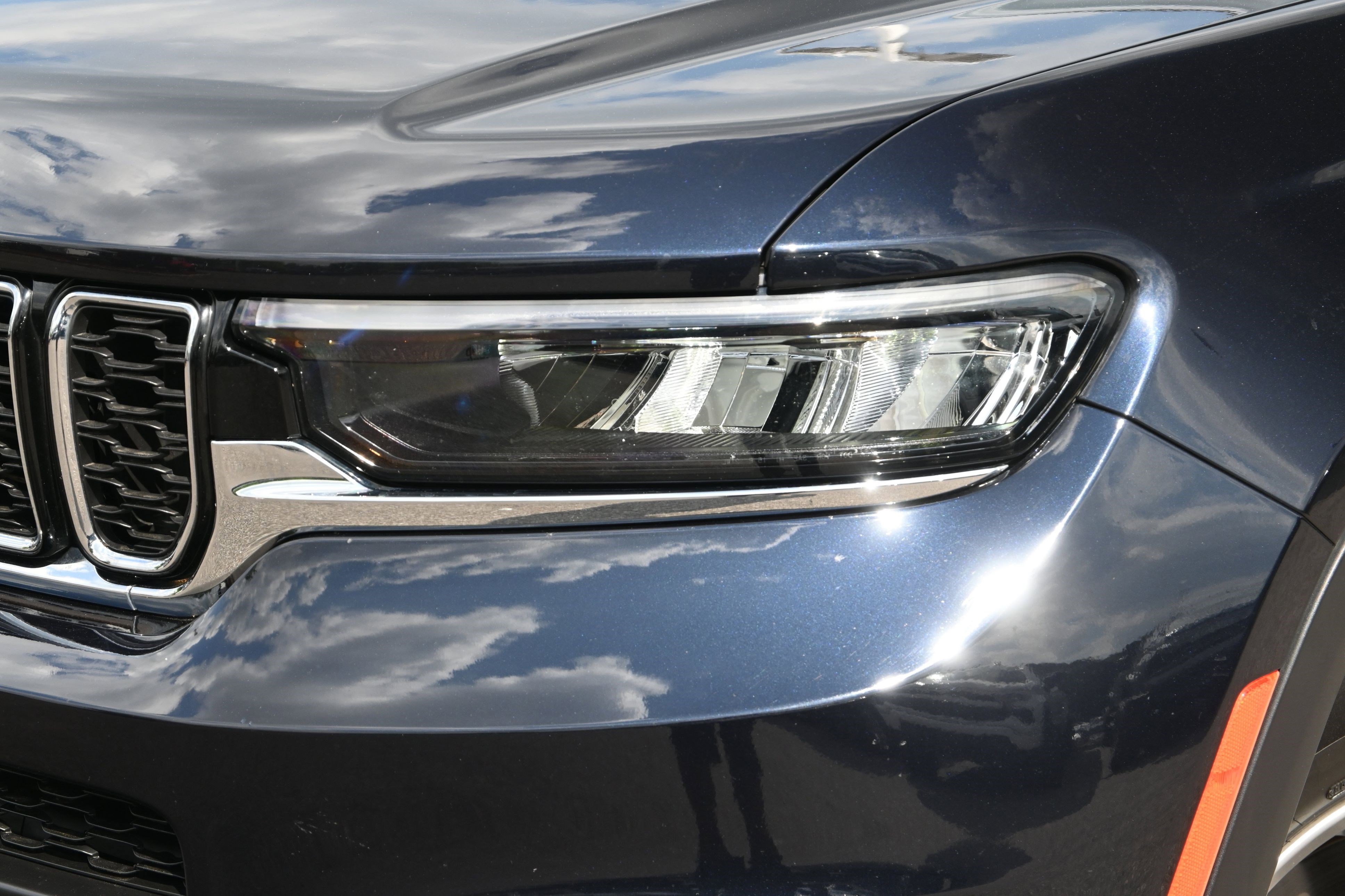 Used 2023 Jeep Grand Cherokee L Limited w/ Luxury Tech Group II AWD/4WD image 6