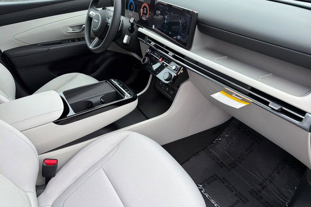 New 2026 Hyundai Tucson SEL image 14