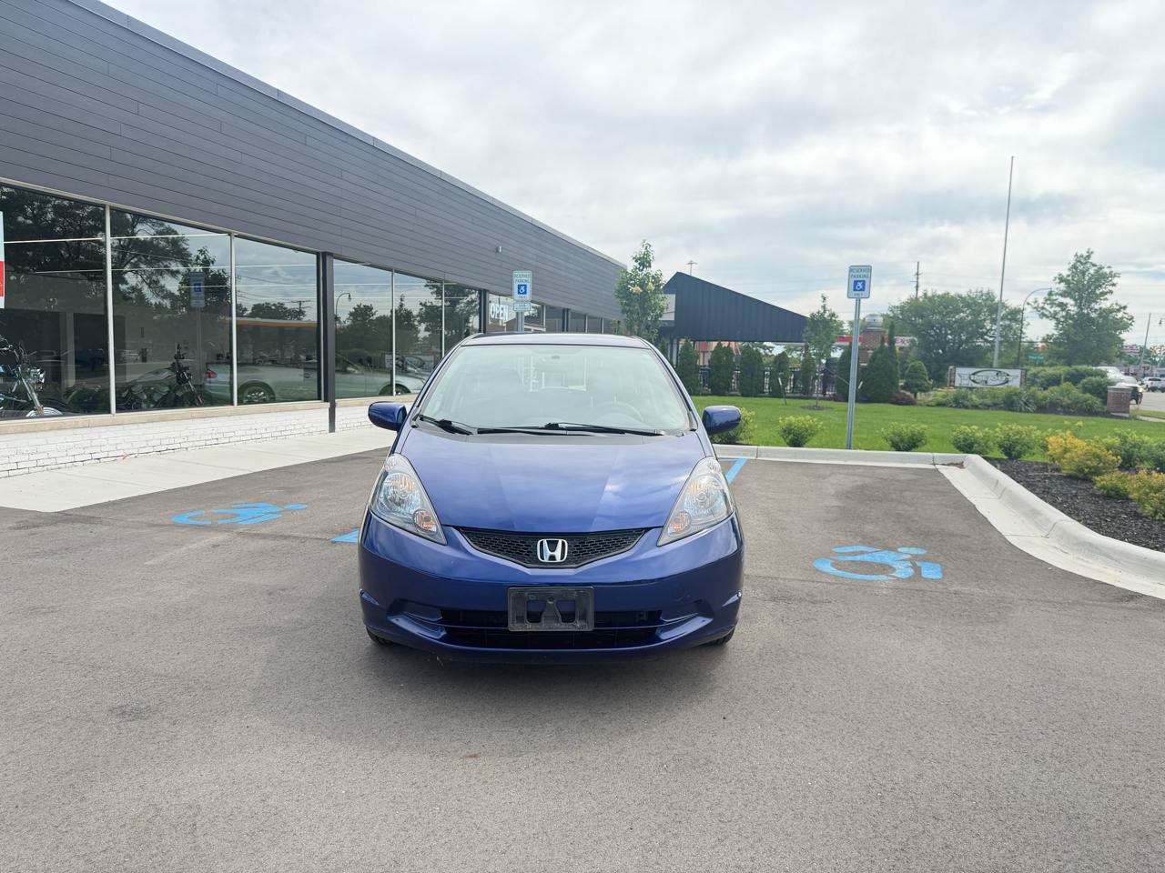Used 2012 Honda Fit image 2