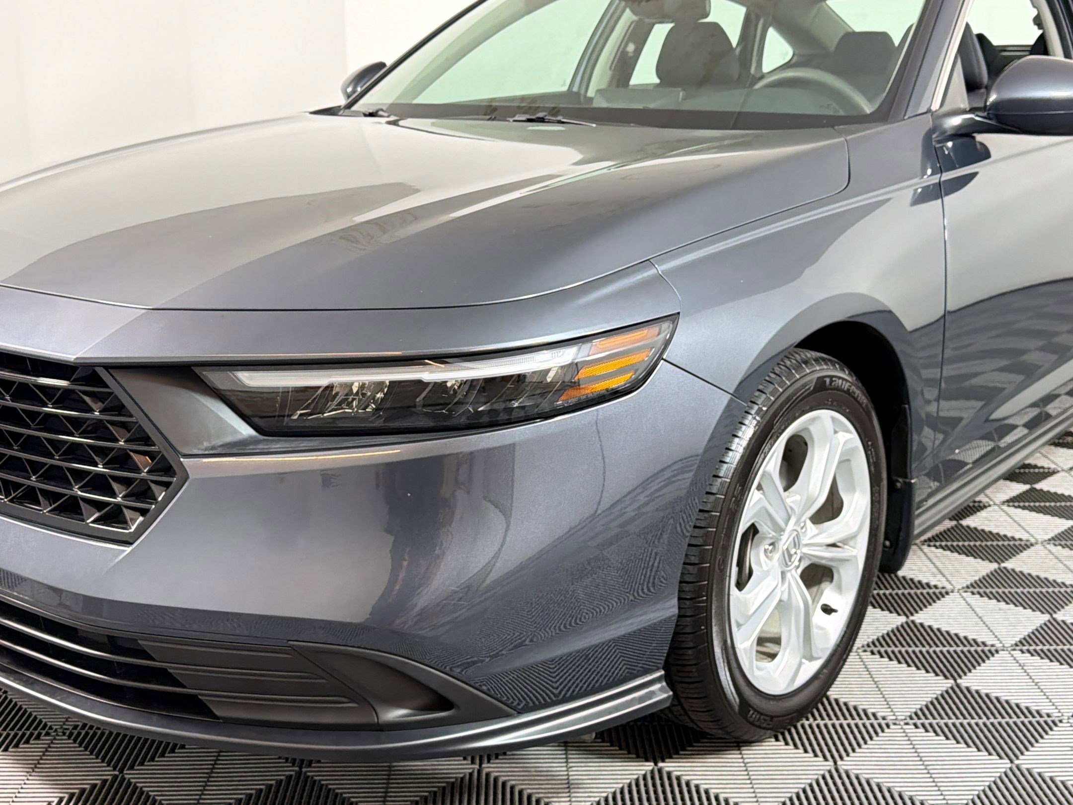Used 2024 Honda Accord LX image 19