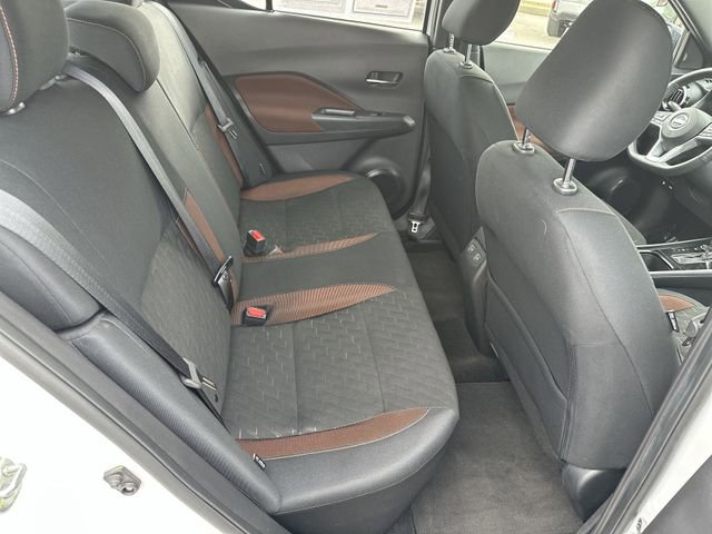 Used 2023 Nissan Kicks SR image 28