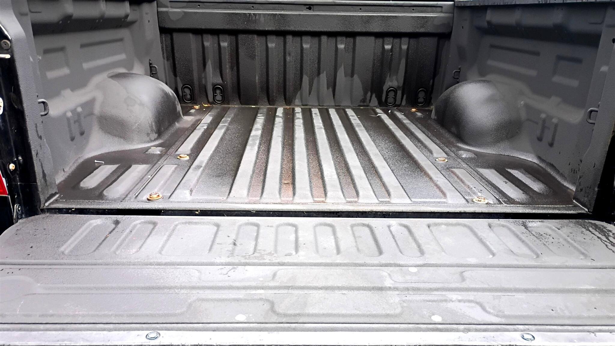 Used 2015 Toyota Tundra SR5 image 12