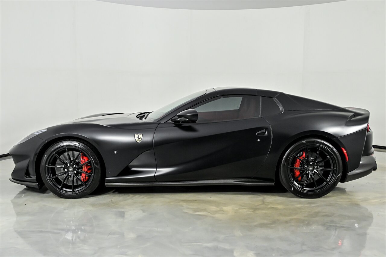 Used 2023 Ferrari 812 GTS RWD image 12