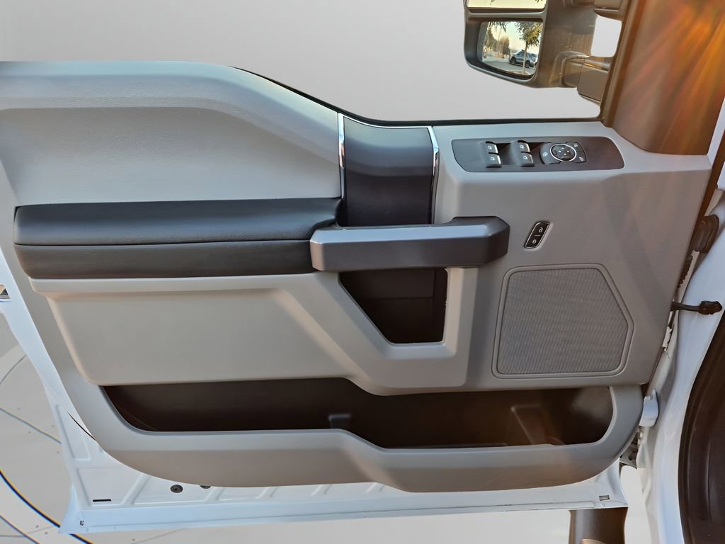 Used 2022 Ford F250 XLT w/ FX4 Off-Road Package image 26