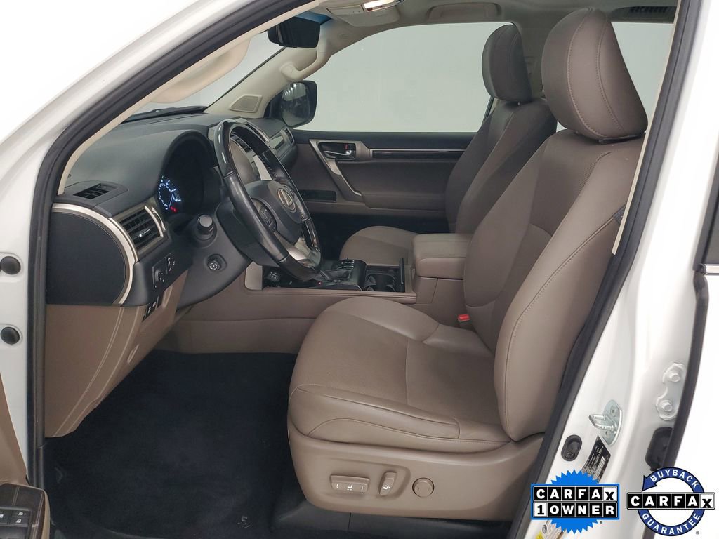 Used 2020 Lexus GX 460 Premium w/ Premium Package image 13