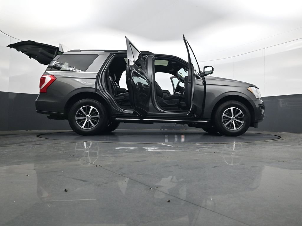 Used 2020 Ford Expedition XLT w/ Equipment Group 202A image 34