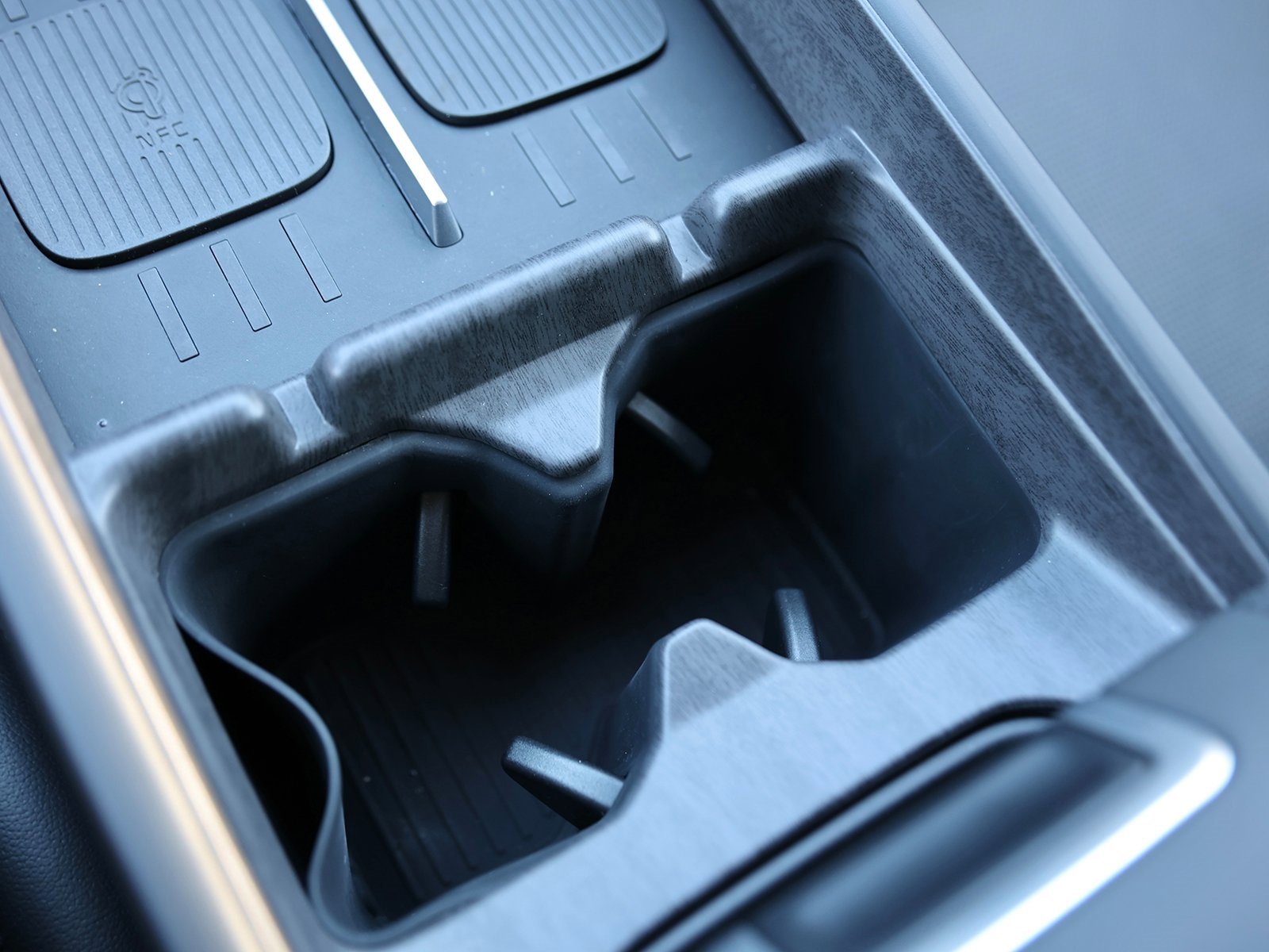 Certified 2025 Hyundai Santa Fe Limited image 33