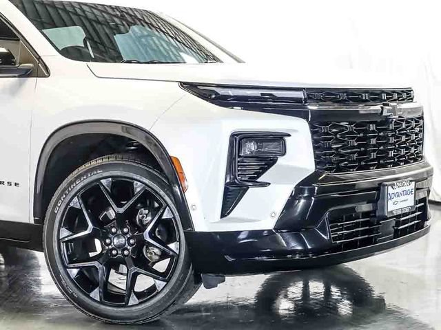 Certified 2024 Chevrolet Traverse RS w/ LPO, Floor Liner Package AWD/4WD image 3