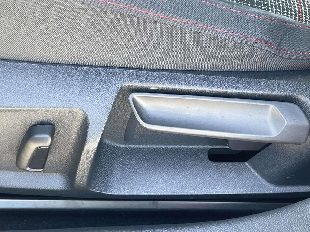 Used 2024 Volkswagen GTI SE image 12