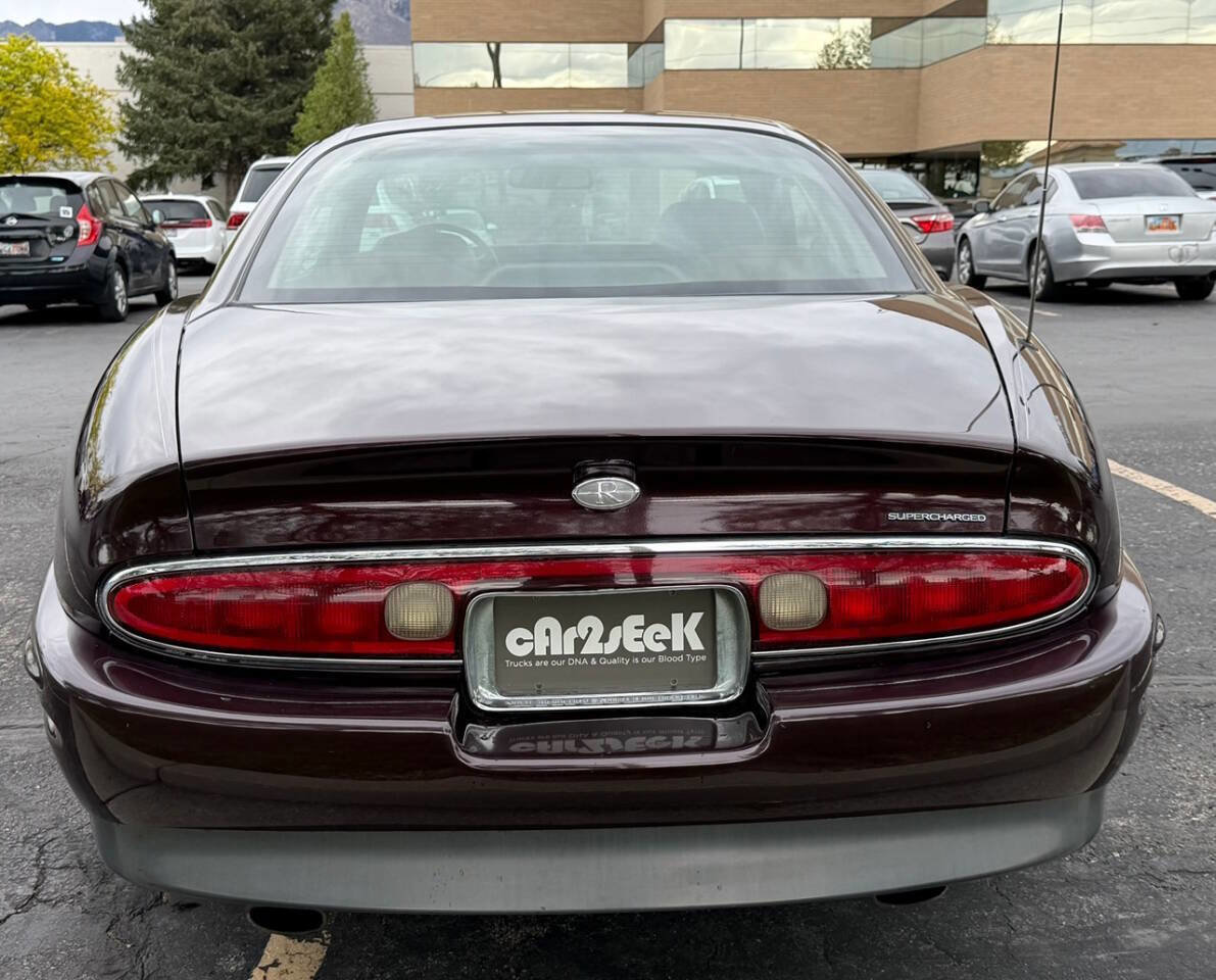 Used 1995 Buick Riviera Supercharged Coupe image 16