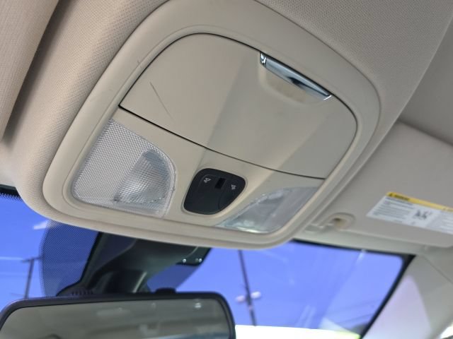 Used 2016 Chrysler 200 Limited FWD image 27