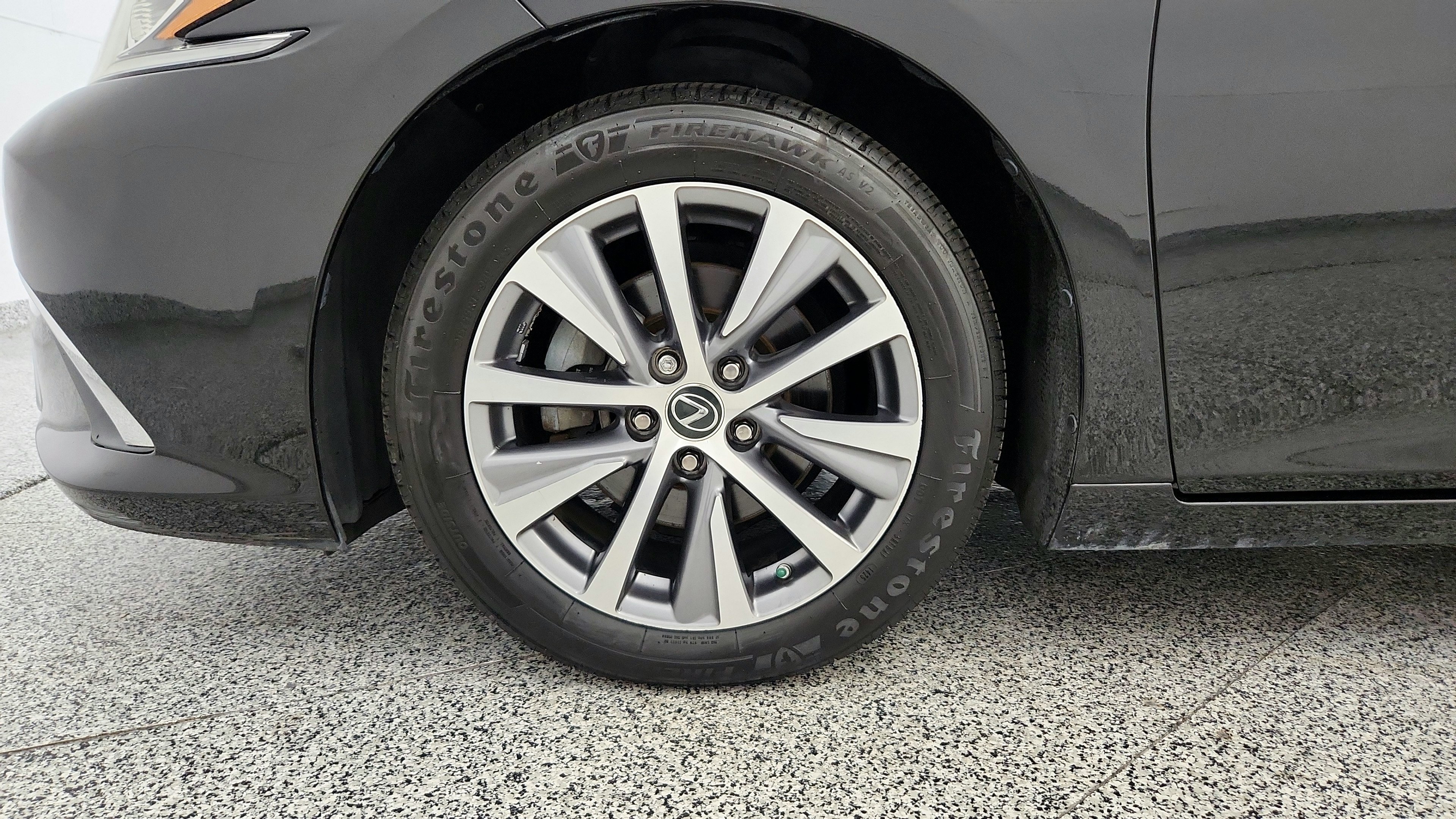 Used 2020 Lexus ES 300h w/ Premium Package FWD image 30