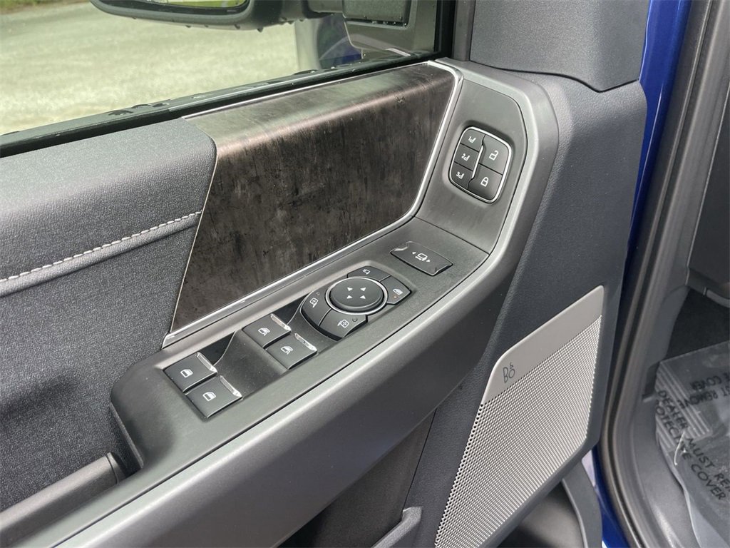 New 2026 Ford F350 Lariat w/ Black Appearance Package image 13