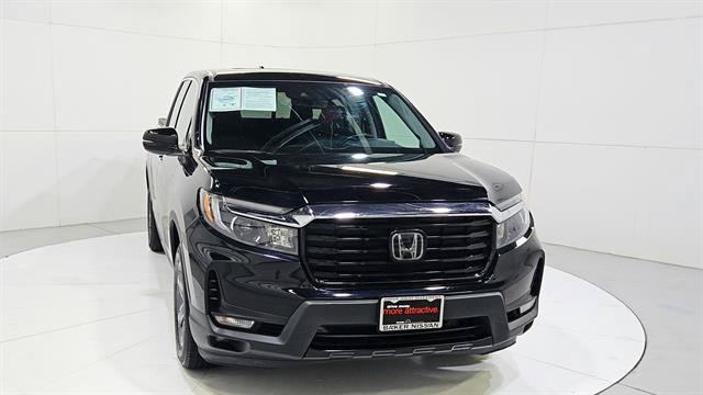 Used 2023 Honda Ridgeline RTL-E image 2