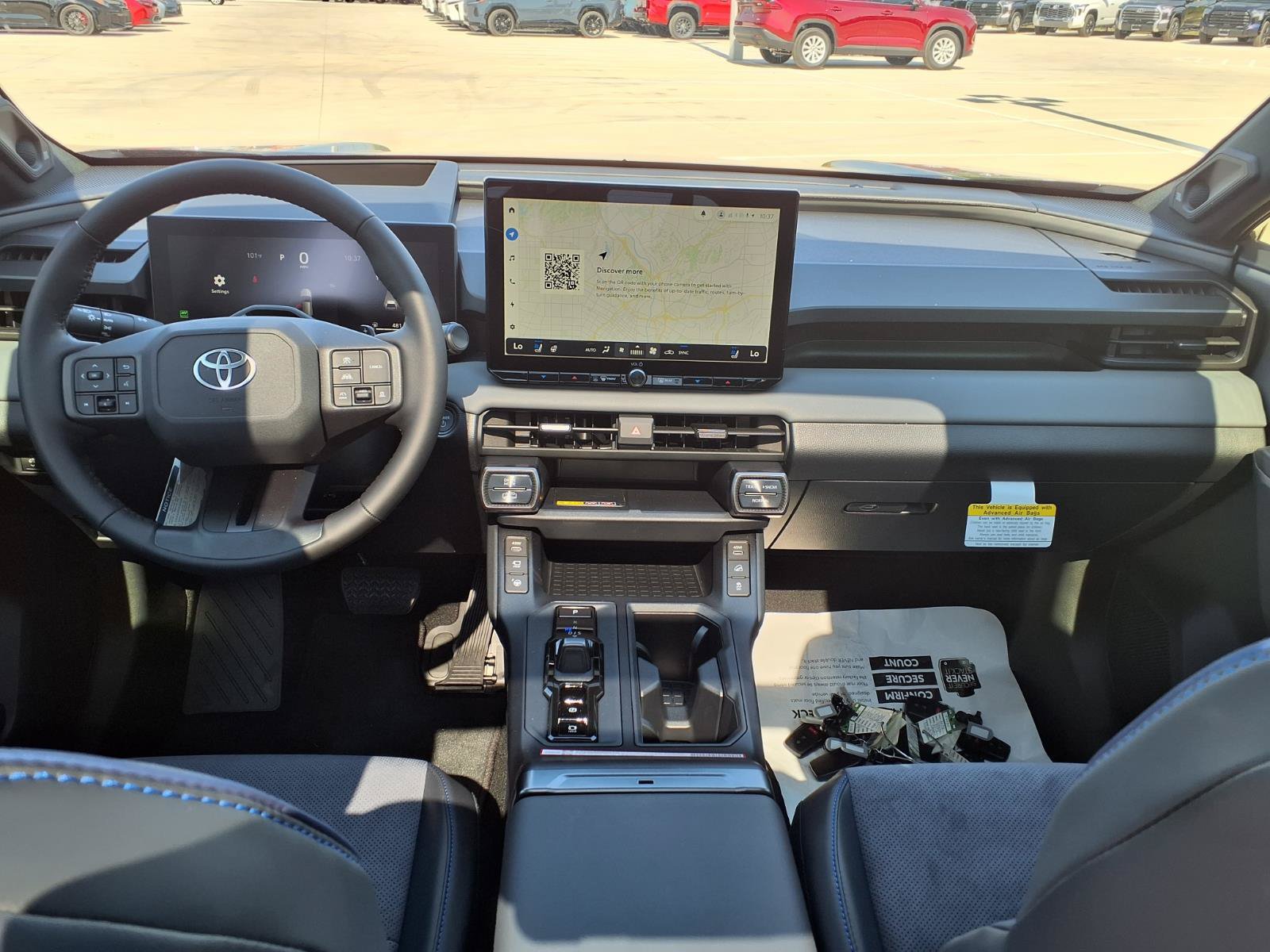 New 2026 Toyota RAV4 XSE w/ Panoramic Sun Roof Package AWD/4WD image 11