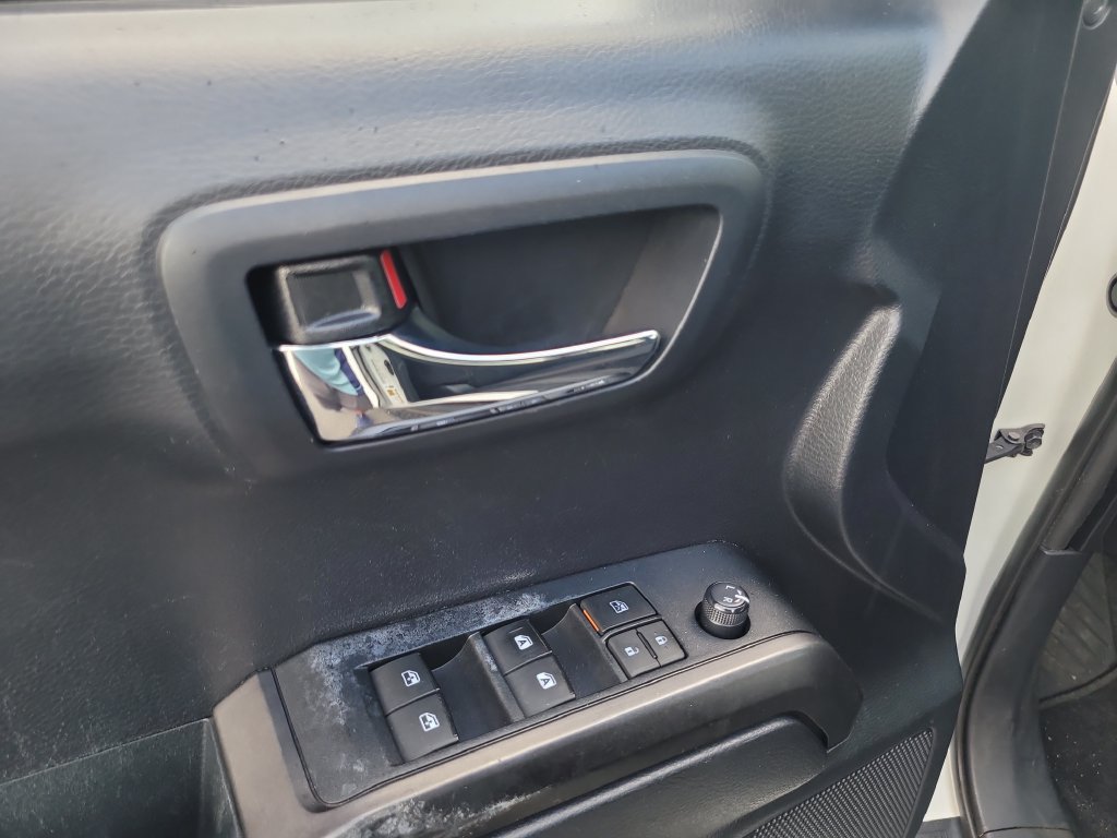 Used 2019 Toyota Tacoma TRD Sport RWD image 14