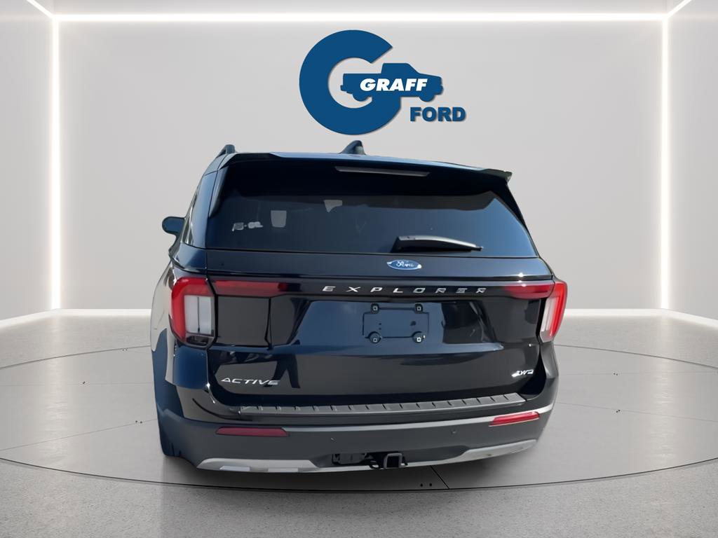 New 2026 Ford Explorer Active w/ Active Comfort Package image 4