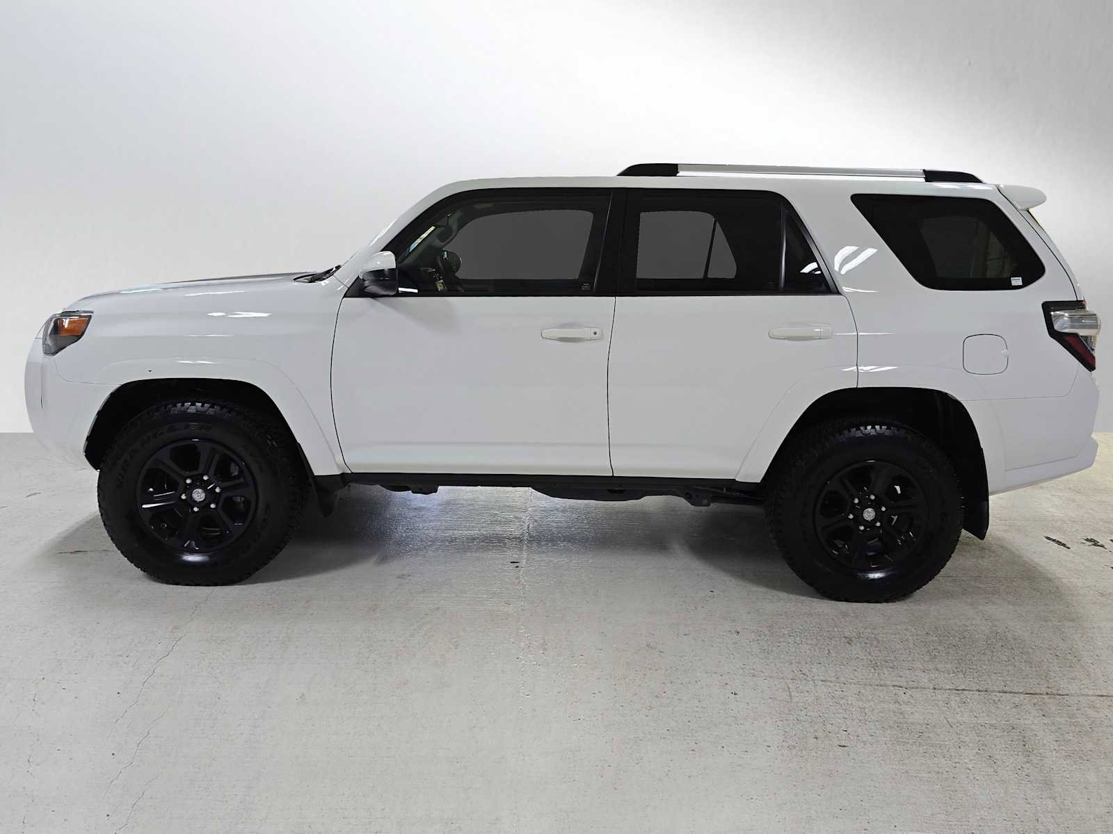 Used 2024 Toyota 4Runner SR5 image 6