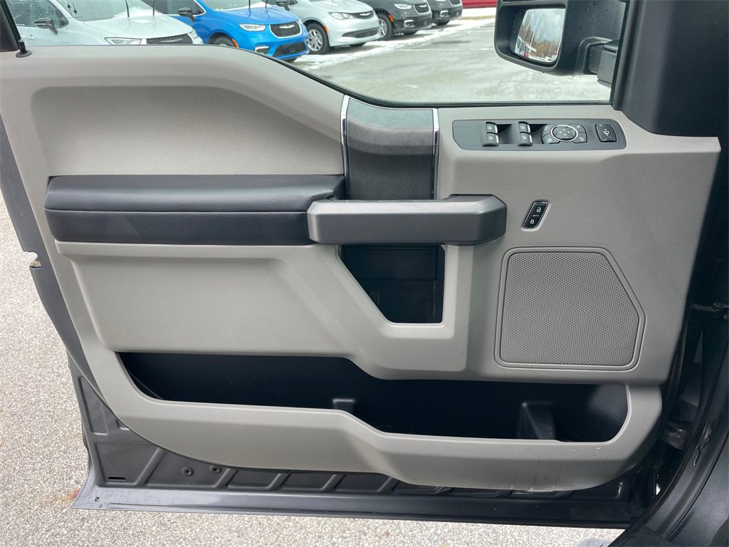 Used 2021 Ford F250 XLT w/ XLT Premium Package image 30