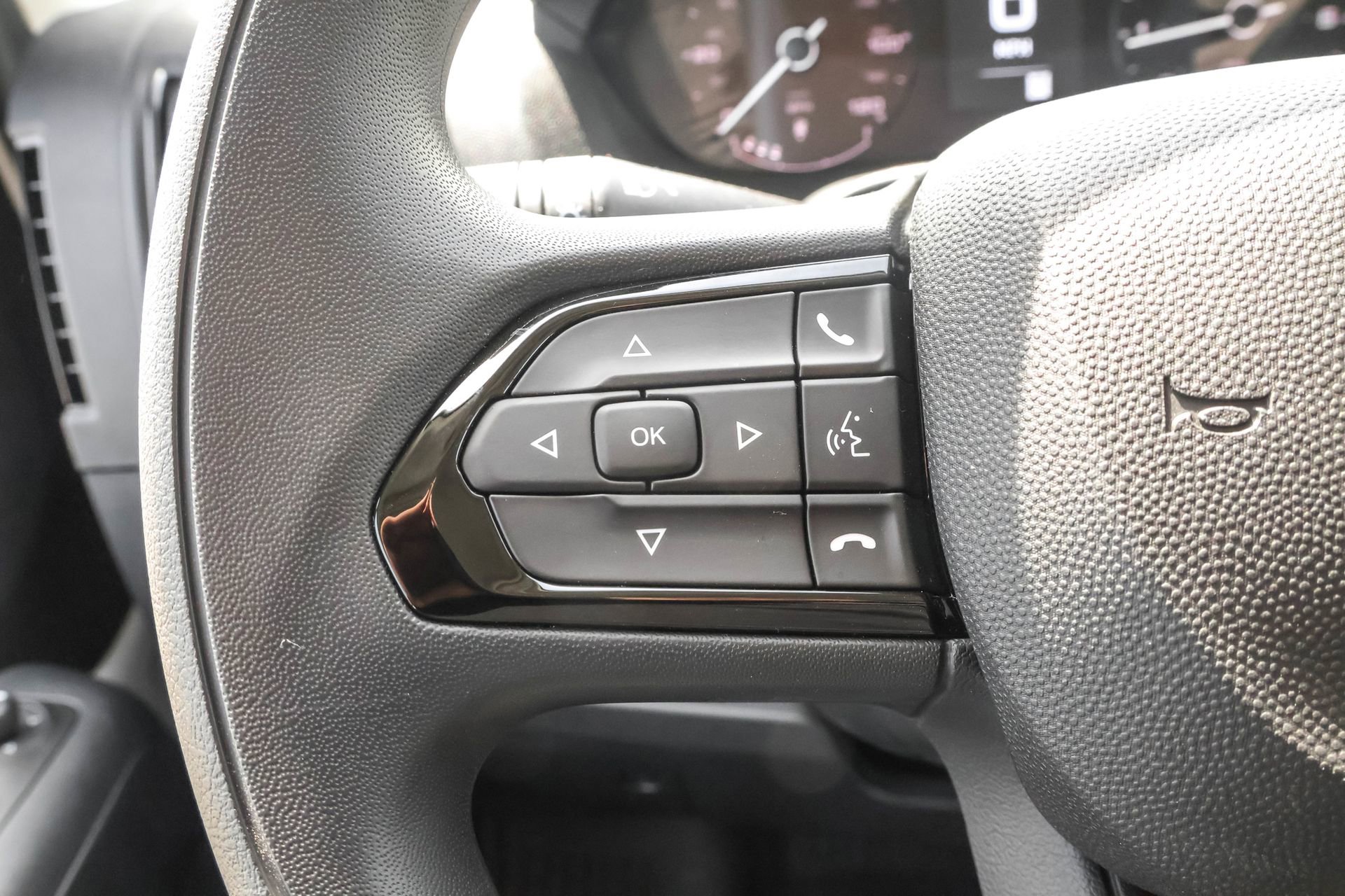 New 2026 RAM ProMaster 1500 w/ Convenience Group image 20