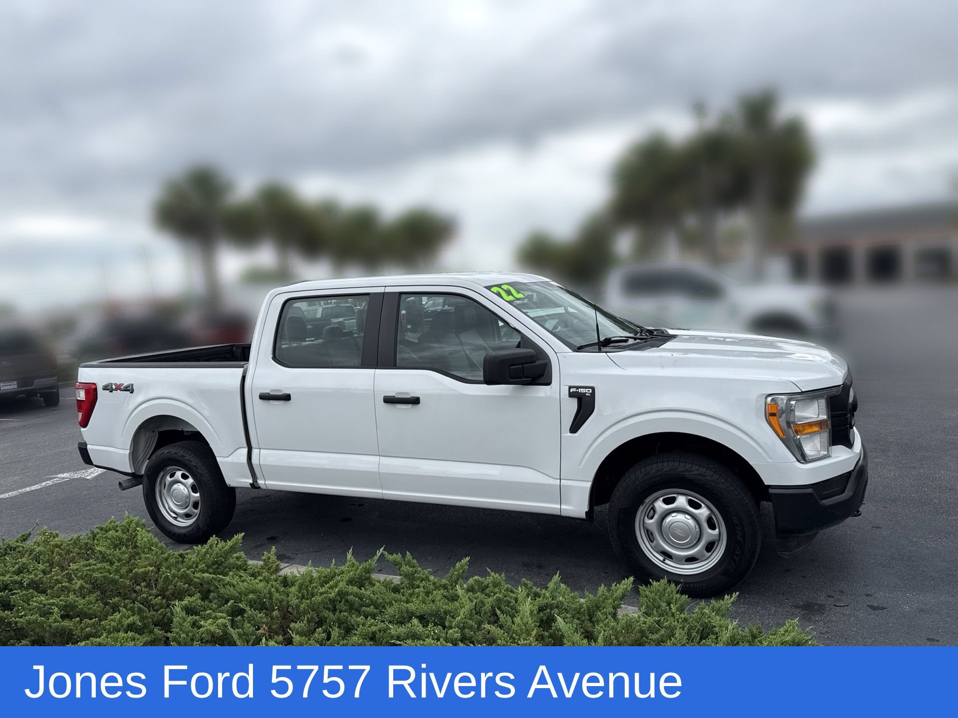 Certified 2022 Ford F150 XL w/ Trailer Tow Package AWD/4WD image 3