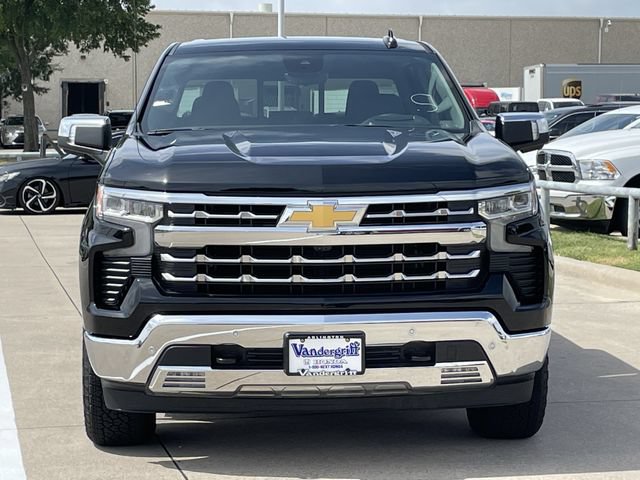 Used 2025 Chevrolet Silverado 1500 LTZ AWD/4WD image 7