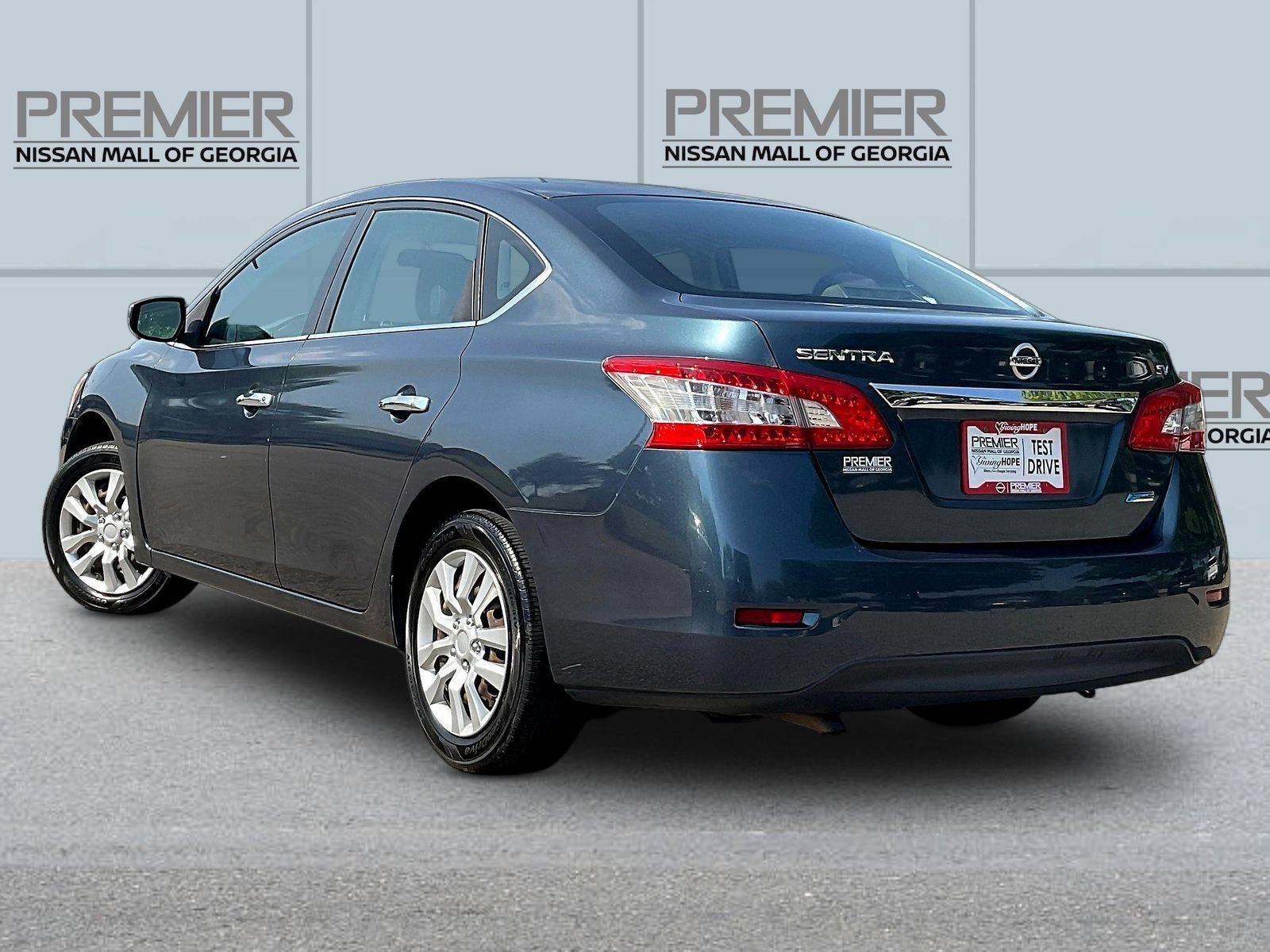 Used 2014 Nissan Sentra SV FWD image 5