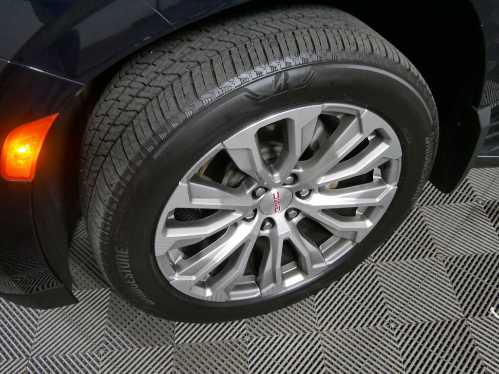 Used 2021 GMC Yukon Denali image 10