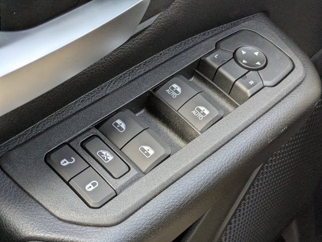 New 2026 RAM 1500 Express AWD/4WD image 22
