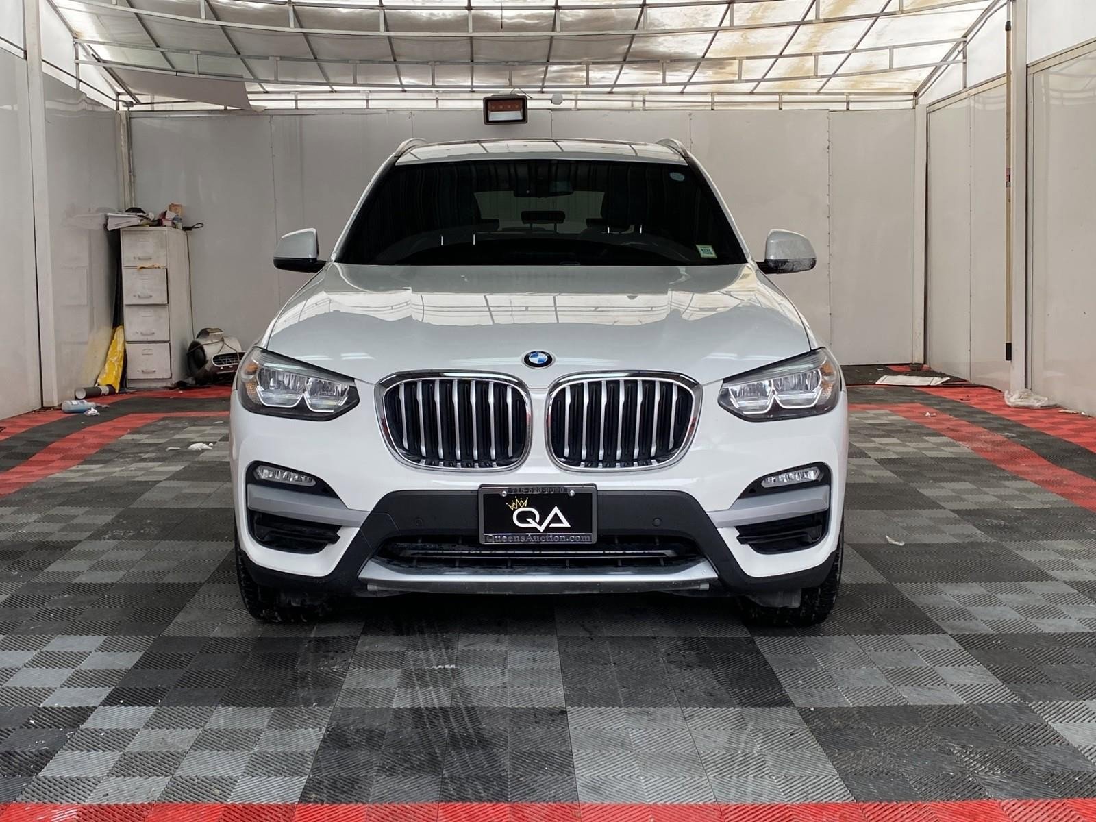 Used 2018 BMW X3 xDrive30i image 2