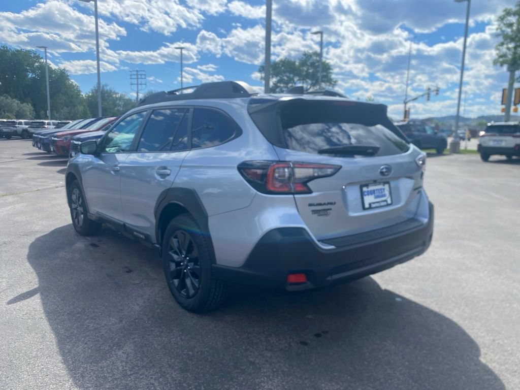 Used 2024 Subaru Outback Onyx Edition XT AWD/4WD image 5
