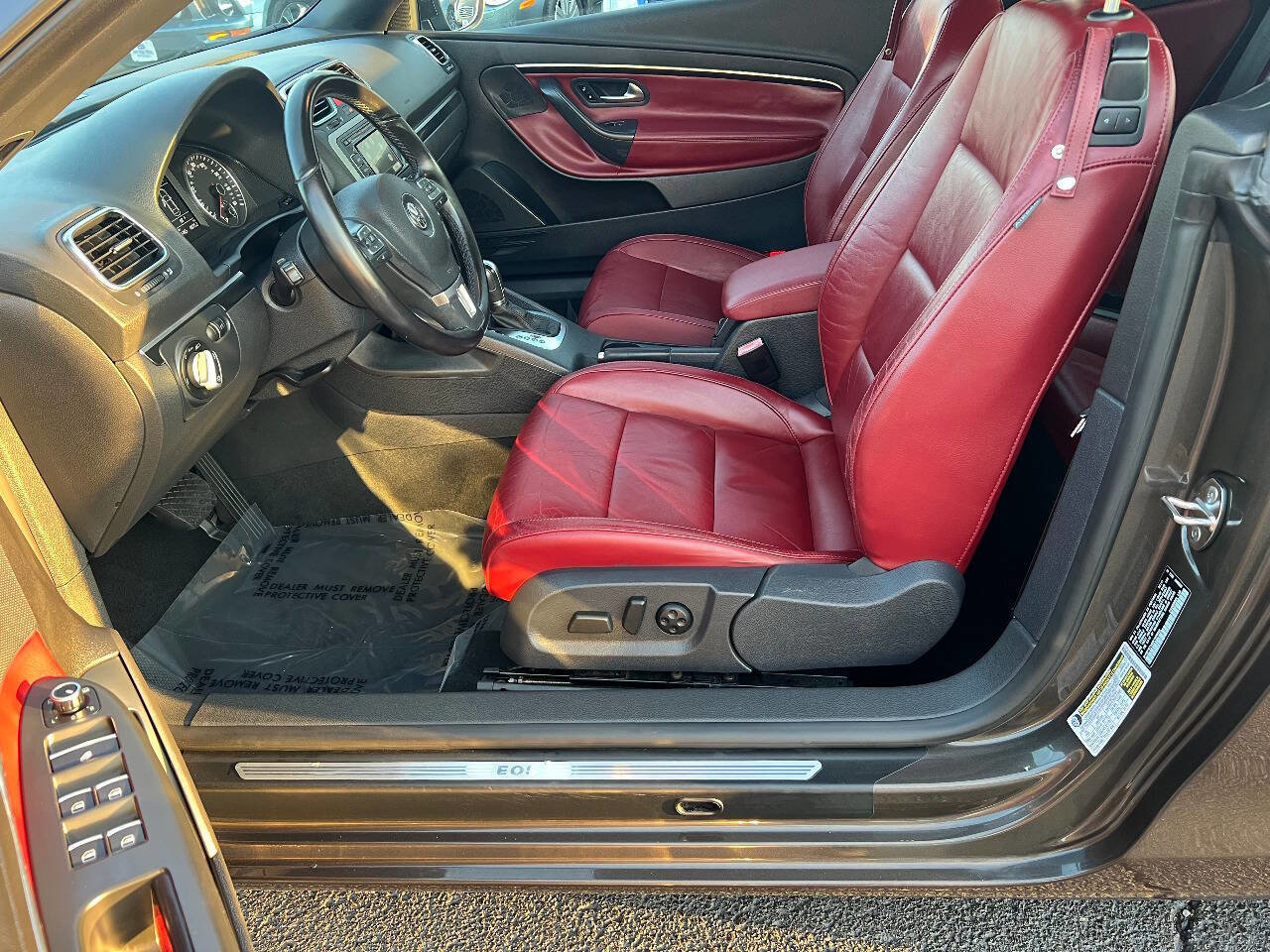 Used 2012 Volkswagen Eos Lux image 26