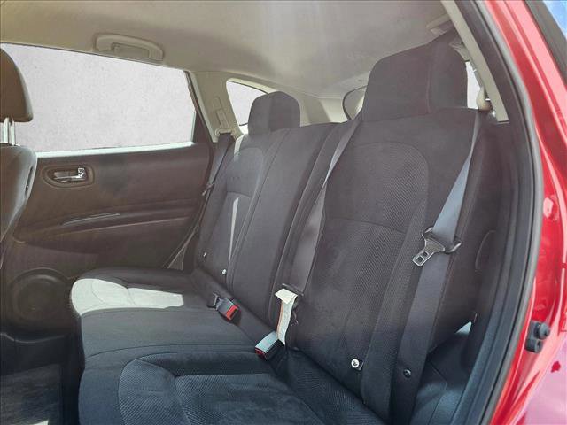 Used 2015 Nissan Rogue S w/ Convenience Package AWD/4WD image 16