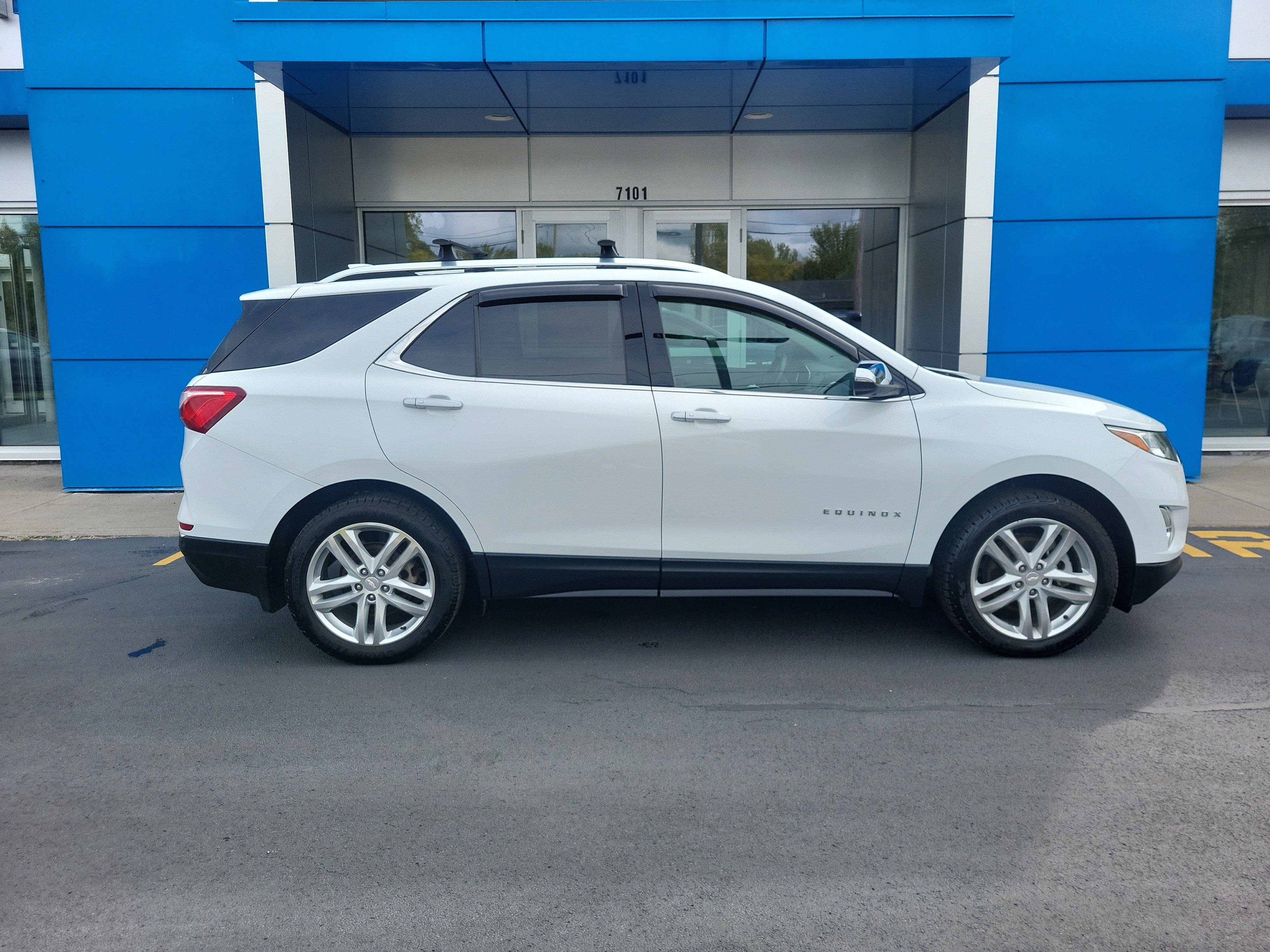 Certified 2019 Chevrolet Equinox Premier image 17