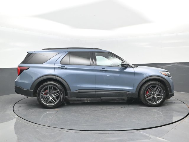 Certified 2025 Ford Explorer ST w/ Sun And Sound Package AWD/4WD image 3