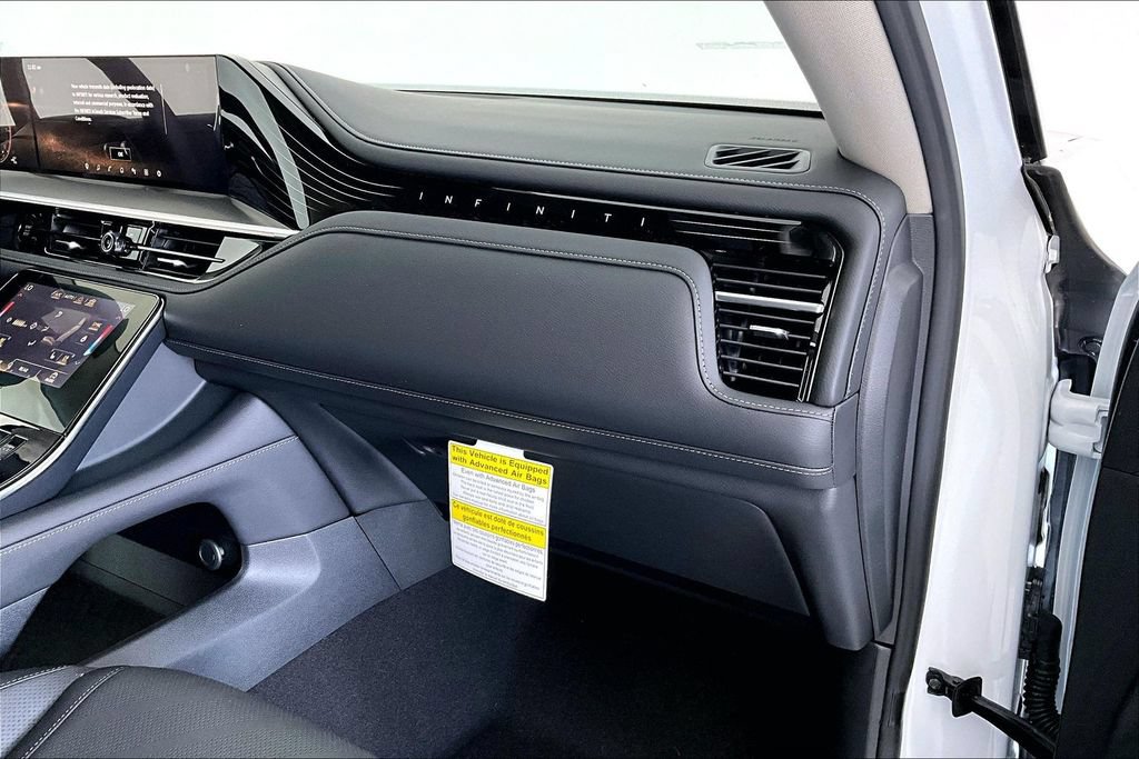 New 2026 INFINITI QX80 Luxe AWD/4WD image 11