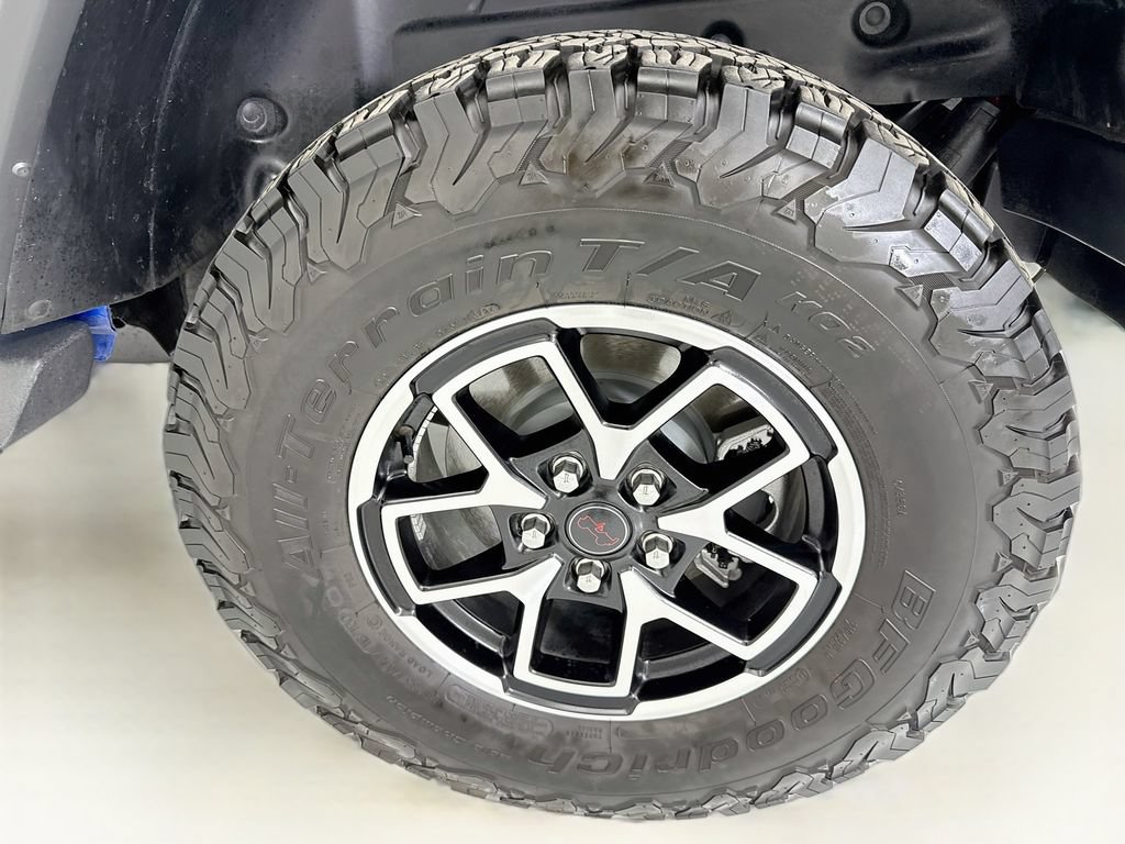 Used 2024 Jeep Wrangler Unlimited Rubicon AWD/4WD image 29