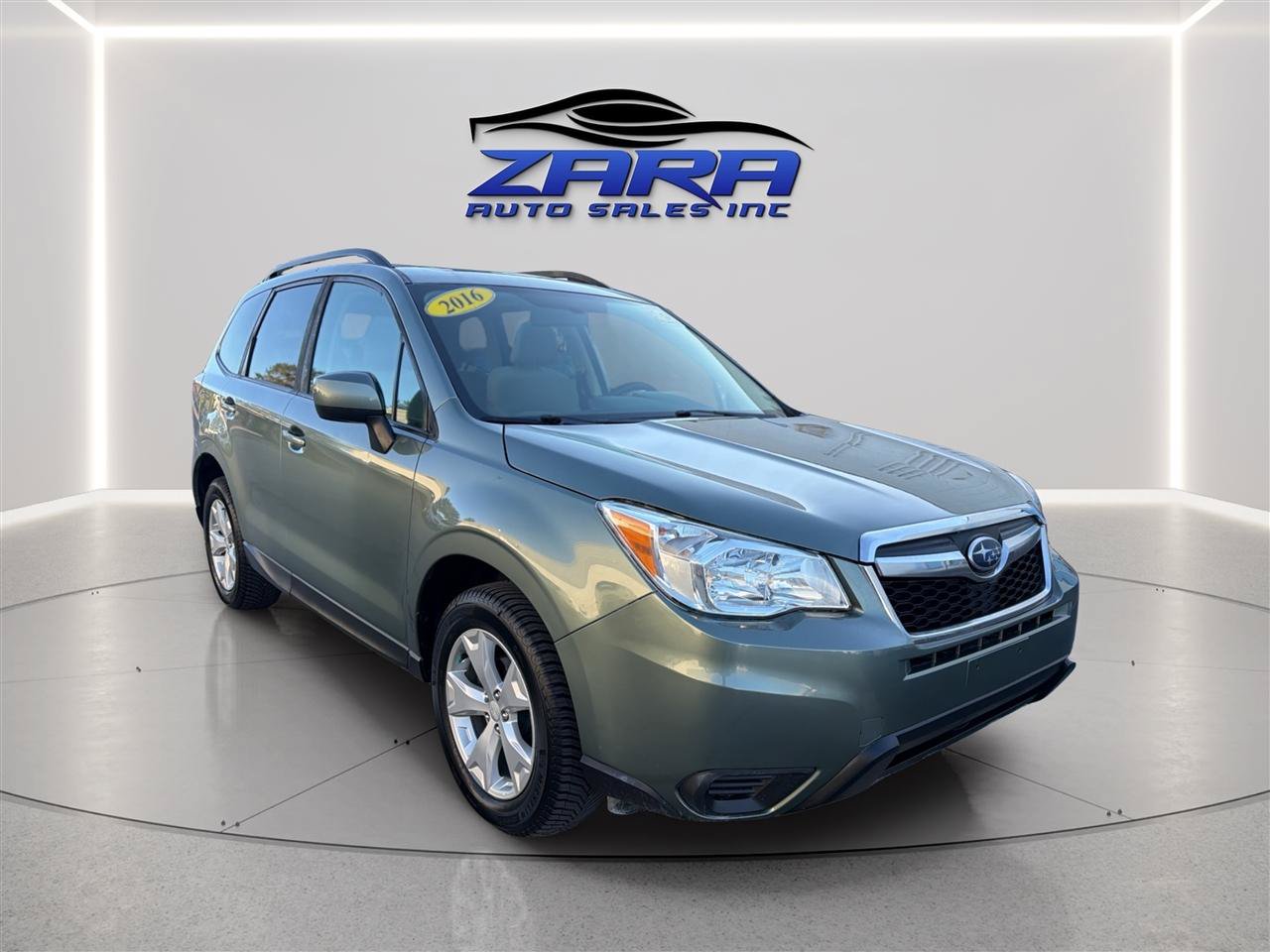 Used 2016 Subaru Forester 2.5i Premium w/ All-Weather Package AWD/4WD image 9