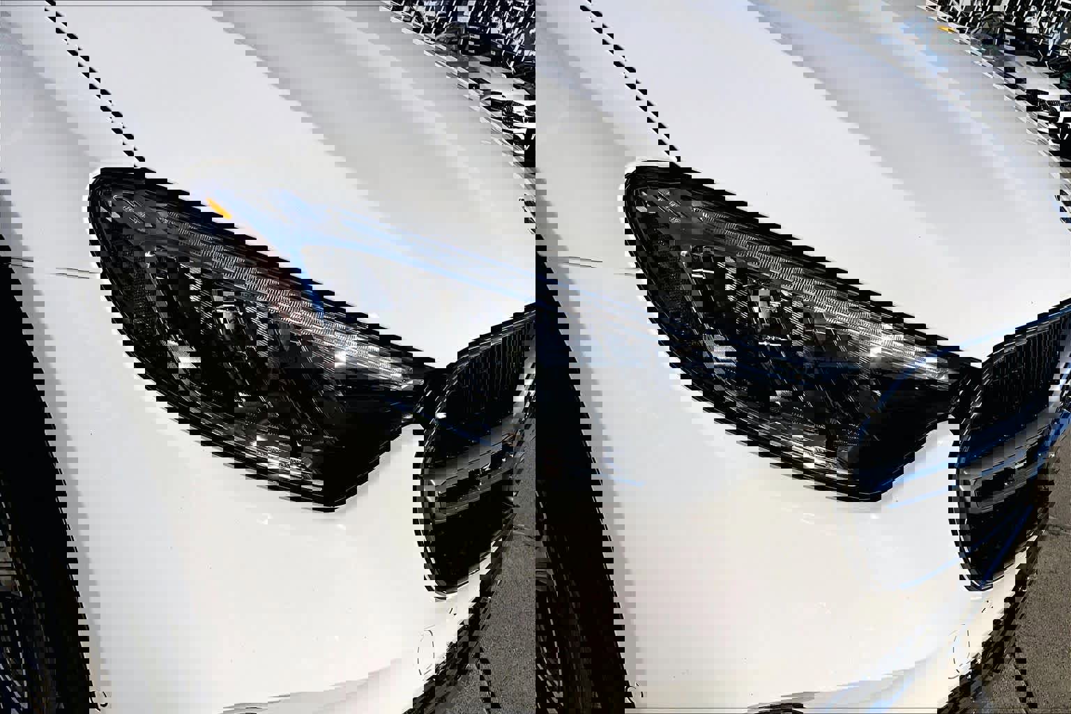 Used 2024 Mercedes-Benz GLC 300 image 27