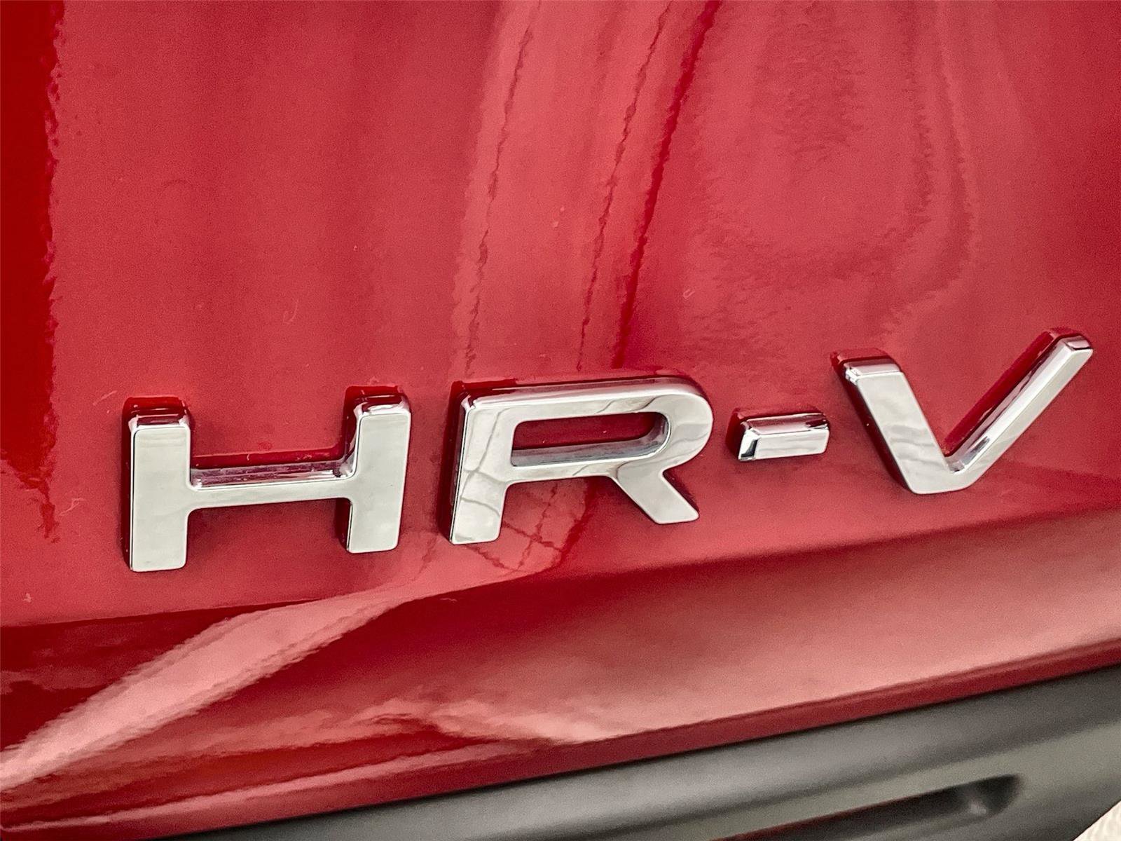 Certified 2025 Honda HR-V Sport image 19