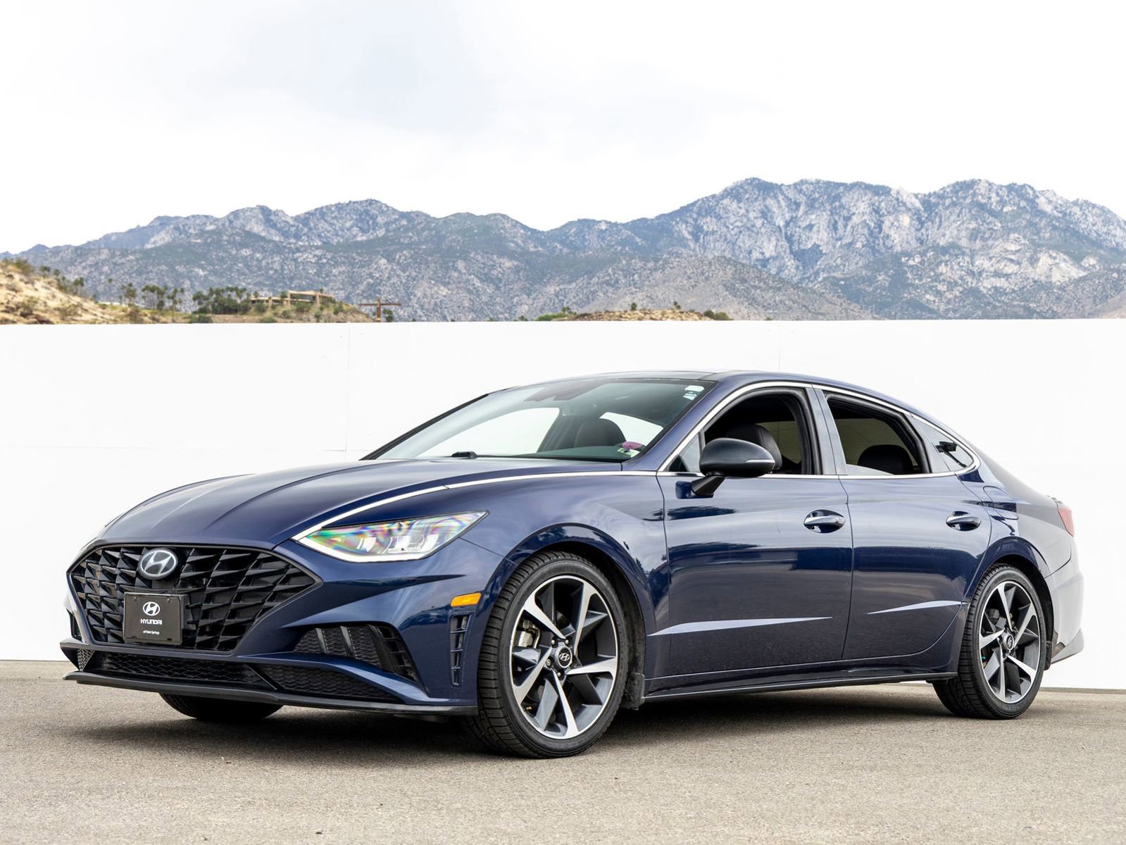 Used 2021 Hyundai Sonata SEL Plus w/ Tech Package image 1