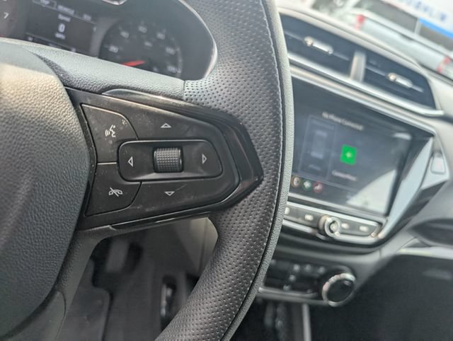 Used 2023 Chevrolet TrailBlazer LT w/ Convenience Package FWD image 19