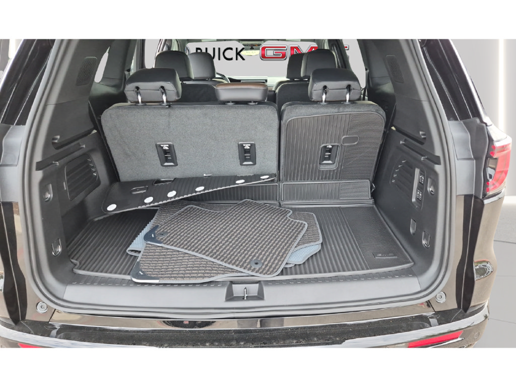 New 2027 GMC Acadia Denali Ultimate w/ LPO, Floor Liner Package AWD/4WD image 21
