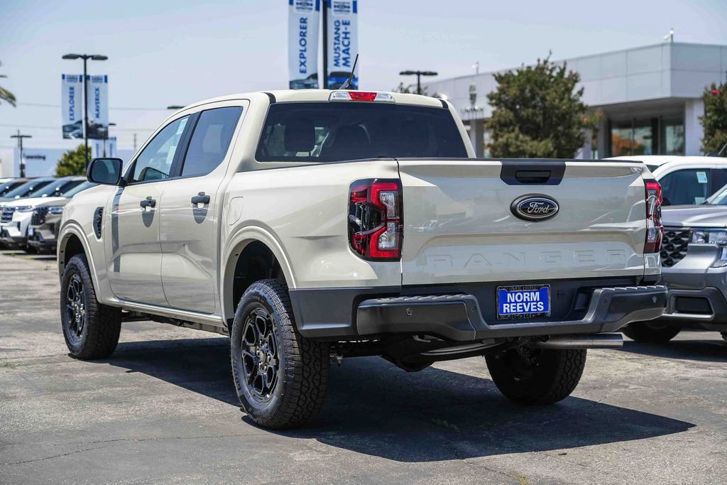 New 2026 Ford Ranger XLT w/ Black Appearance Package RWD image 6