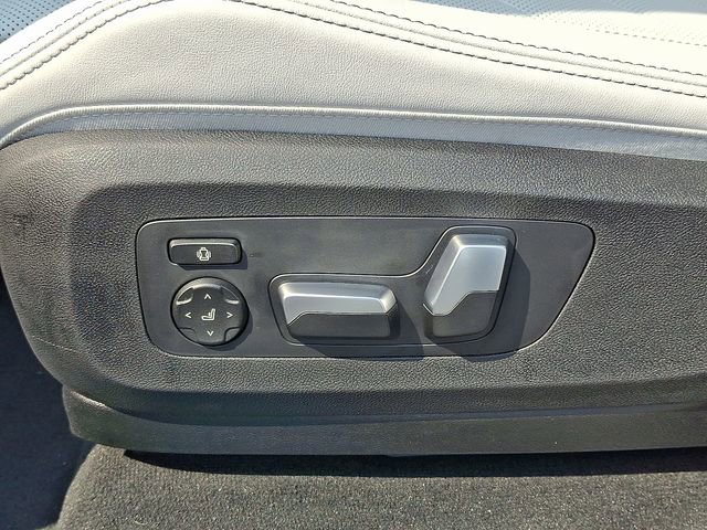 Certified 2026 BMW X5 xDrive40i w/ Premium Package AWD/4WD image 14