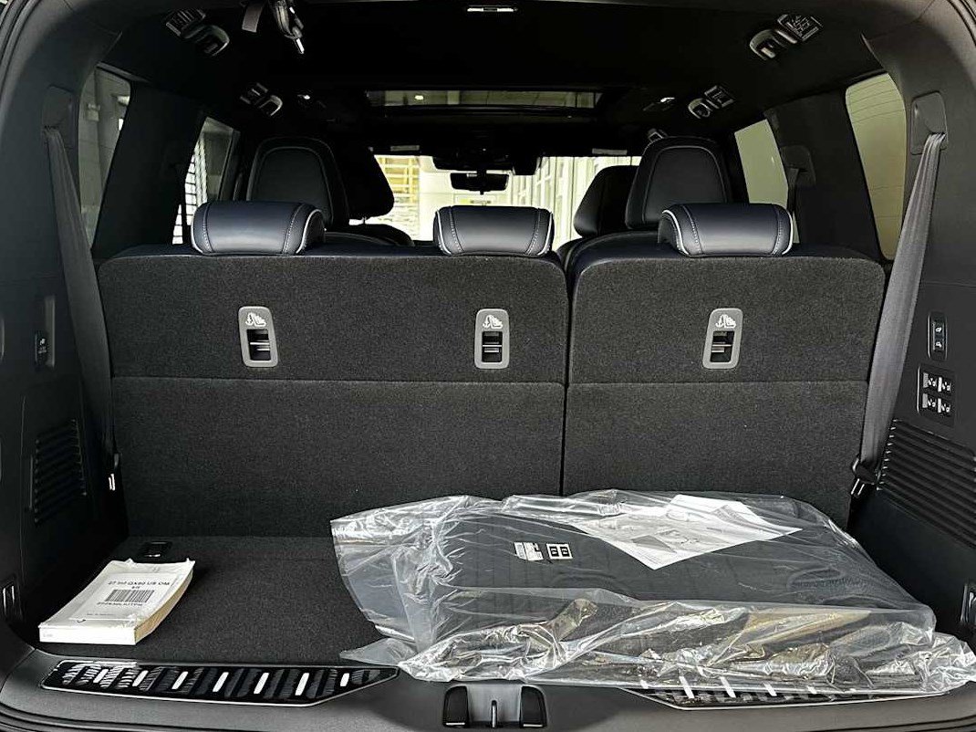 New 2027 INFINITI QX80 Sensory w/ Sport Exterior Package AWD/4WD image 9
