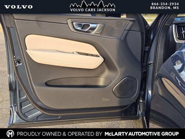New 2026 Volvo XC60 B5 Plus w/ Protection Package Premier image 10