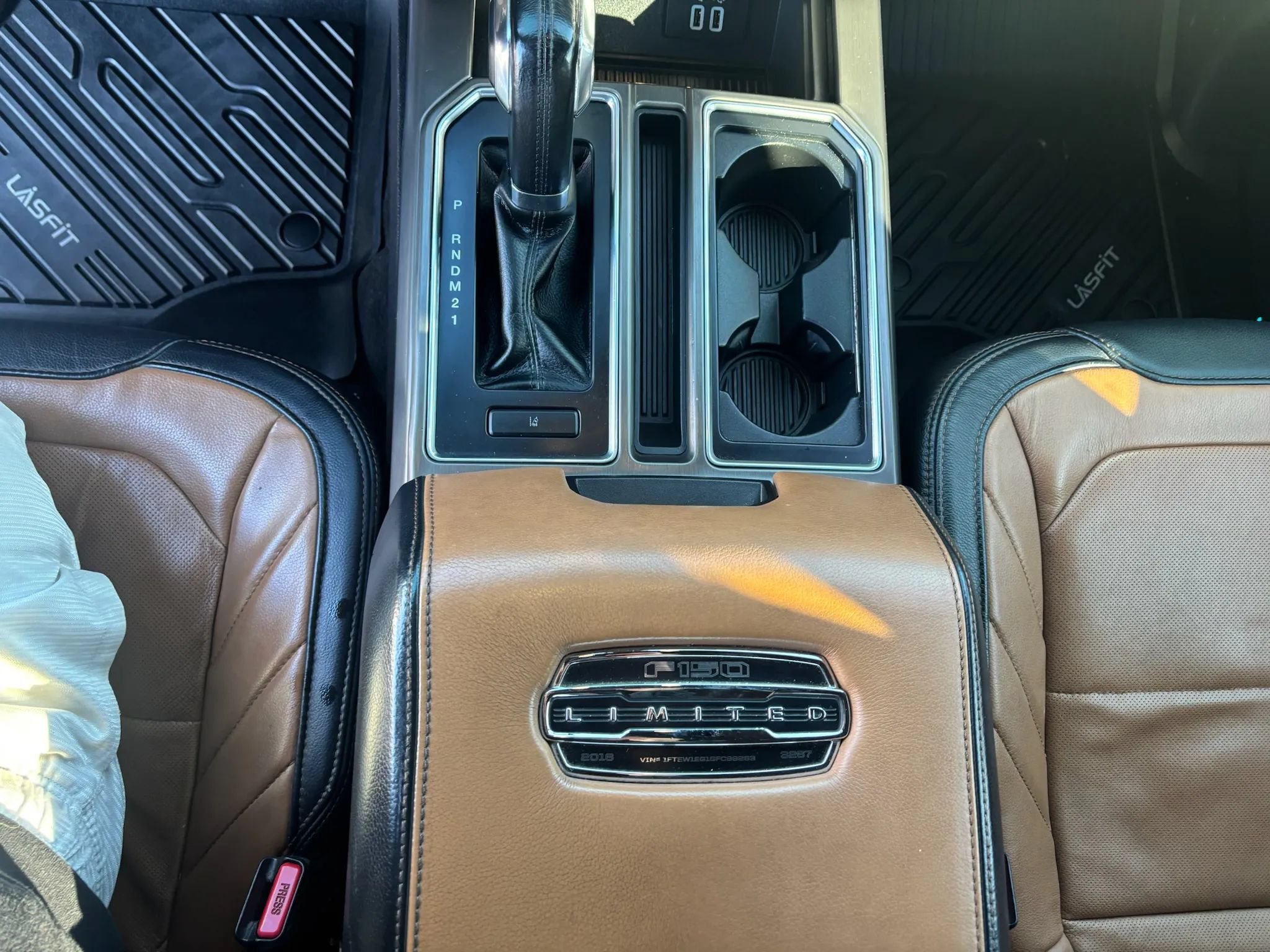 Used 2016 Ford F150 Limited w/ Trailer Tow Package AWD/4WD image 17