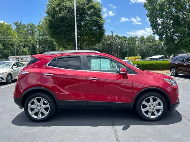 Used 2019 Buick Encore Essence w/ Experience Buick Package FWD image 5
