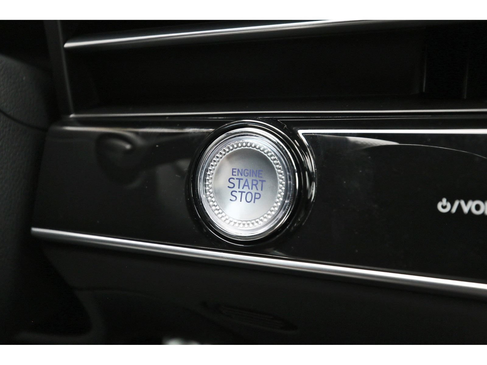 Used 2026 Genesis GV70 3.5T Sport Advanced AWD/4WD image 29